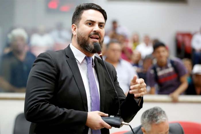 Léo Moraes solicita reparos para melhorar sistema de captação de água na capital