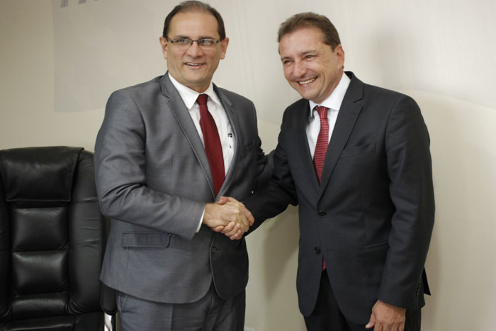  Prefeito e governador tratam de parcerias para investimentos na capital
