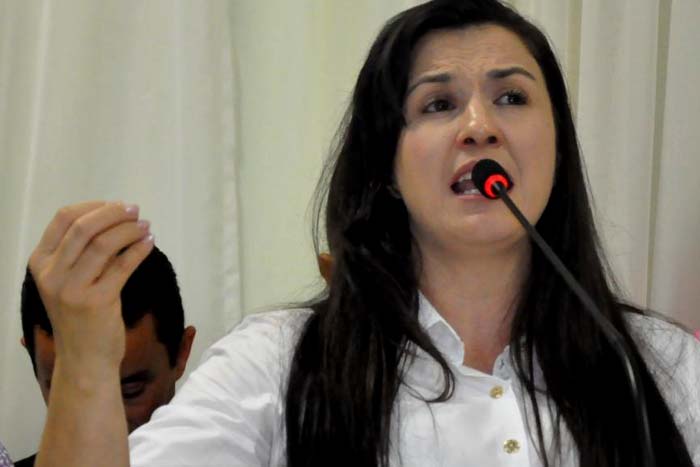 FOLHA DO SUL - Justiça eleitoral indefere candidatura da ex-prefeita Rosani Donadon em Vilhena 