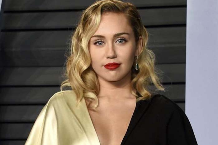 Miley Cyrus é processada por violação de direitos autorais