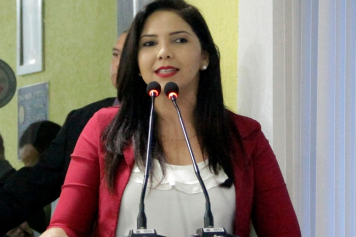 Vereadora Cristiane Lopes é contra a legalização do aborto