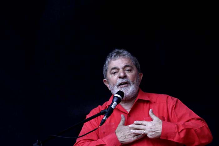 Câmara paga viagens de deputados do PT para visitar Lula em Curitiba