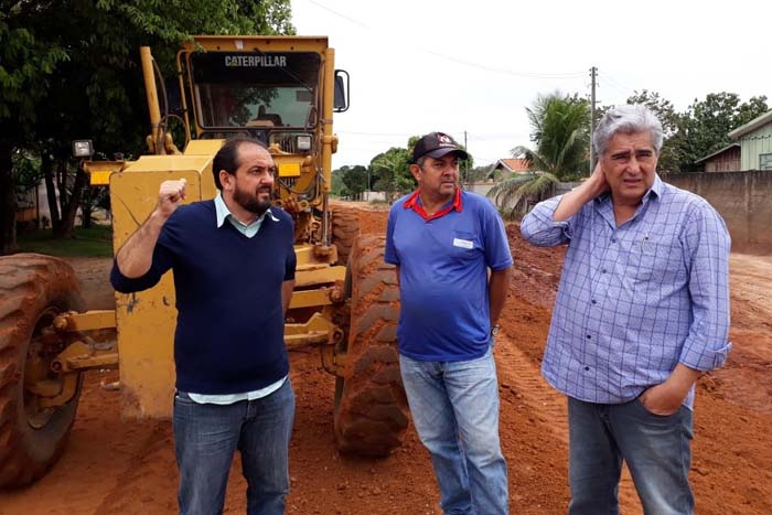 Laerte Gomes garante serviços de limpeza em Alvorada do Oeste após intermediar termo de acordo com governo