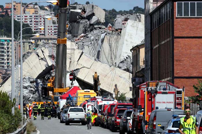Sobe para 41 número de mortos em queda de ponte em Génova