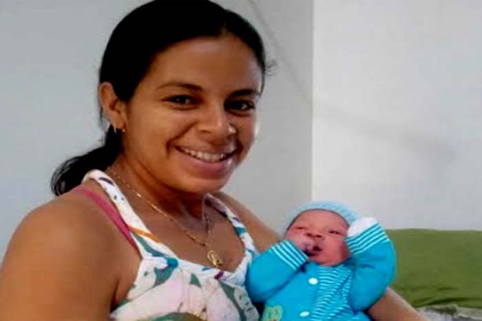Primeira criança que nasceu em Ouro Preto do Oeste em 2018 é um menino