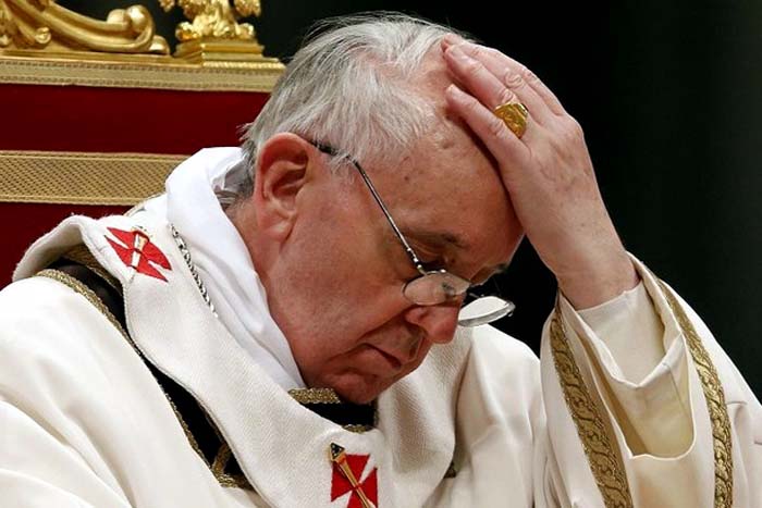 Papa convoca líderes da igreja para discutir abusos sexuais