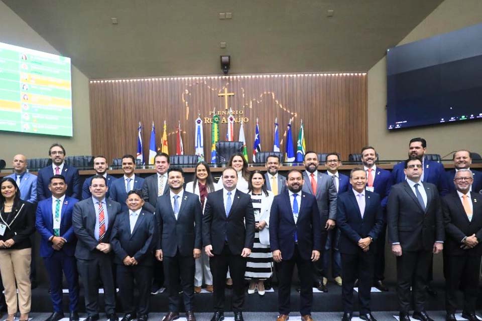 Assembleia Legislativa do Amazonas recebe reunião do Parlamento Amazônico; evento acontece na cidade de Manaus