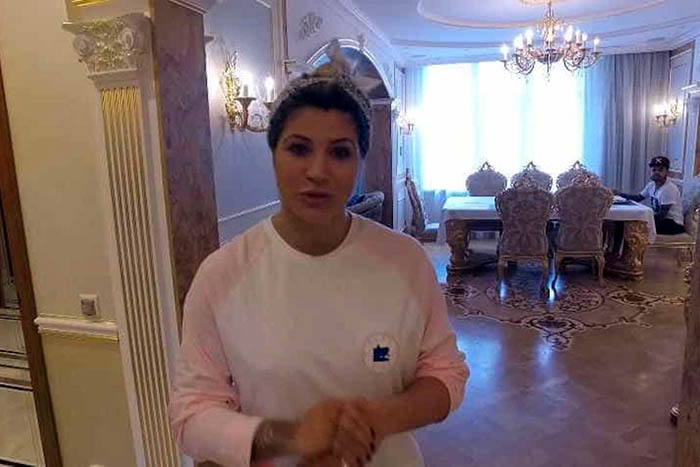 Dani Souza, mulher de Dentinho, ostenta luxuoso apê na Ucrânia