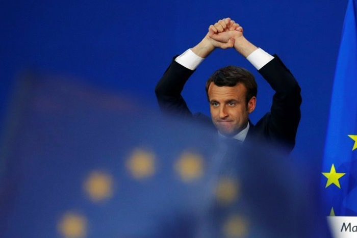 Vantagem de Macron aumenta após apuração de votos no exterior