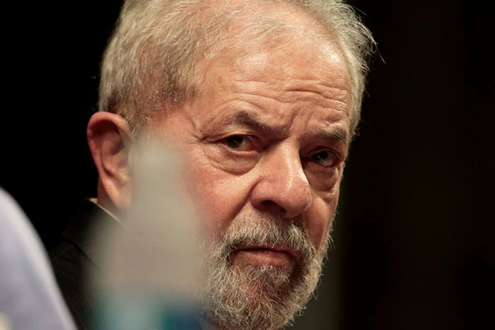 Lula é citado e intimado no caso do sítio em Atibaia, diz jornal