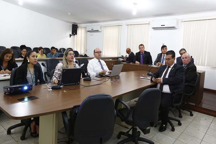 Comissão de Finanças recebe representantes da Sefin para apresentação de metas fiscais