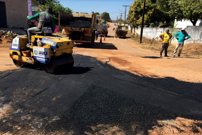 Prefeitura de Jaru conclui 100% do tapa-buraco na rua Rio Grande do Norte