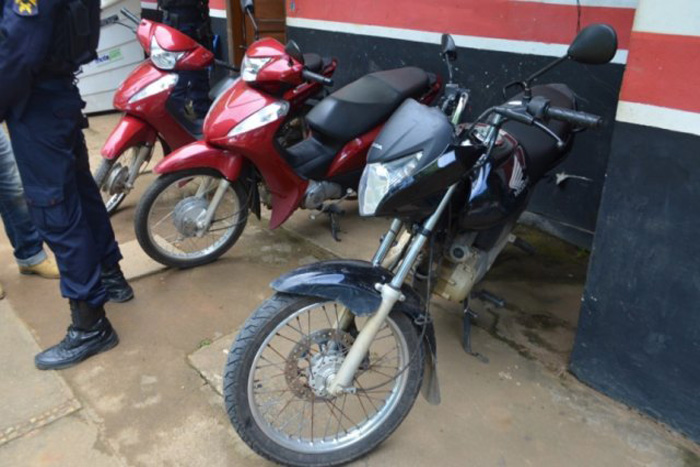 Ariquemes- PM recupera três motocicletas roubadas 