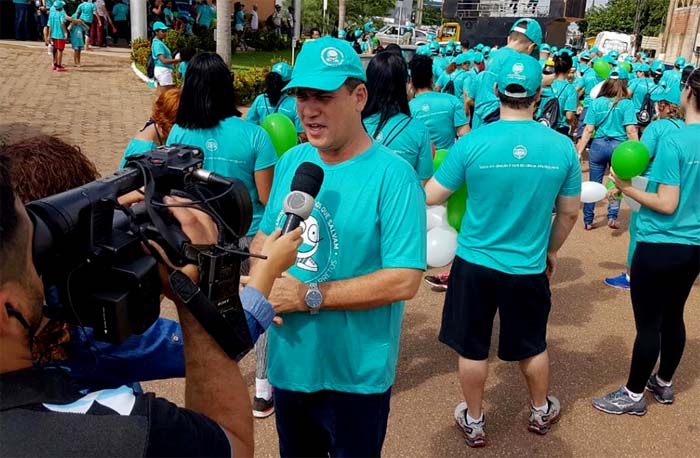 Maurão participa da caminhada Passos que Salvam, que alerta para a prevenção do câncer infanto juvenil
