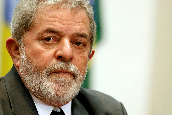 Lula ataca a Globo e diz que errou por não fazer regulação da mídia