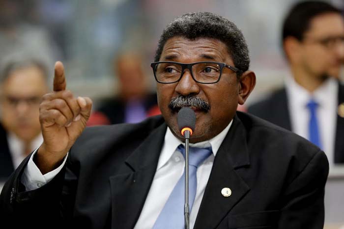 Nota de Pesar - Deputado Só na Bença lamenta morte de Luiz Malheiro Tourinho