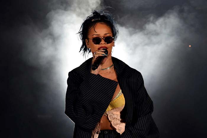 Rihanna torna-se embaixadora do país natal