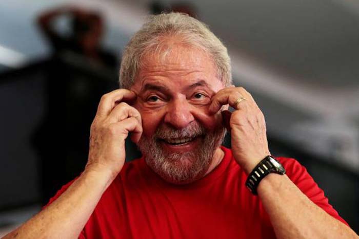 STF adia recurso de Lula, mas liminar  impede sua prisão