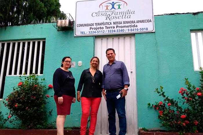 Maurão de Carvalho anuncia R$ 300 mil para apoiar ações da Casa Família Rosetta