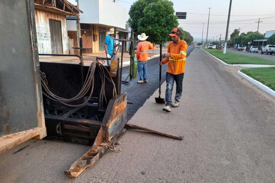 DER inicia teste de aplicação de microrrevestimento asfáltico em Cerejeiras