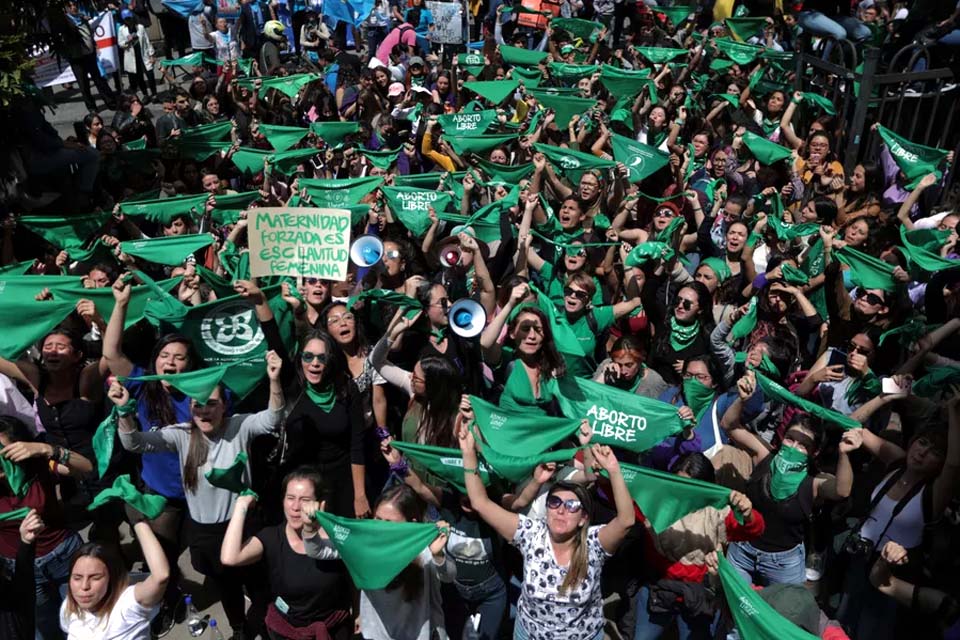 Tribunal Constitucional da Colômbia rejeita legalização do aborto 