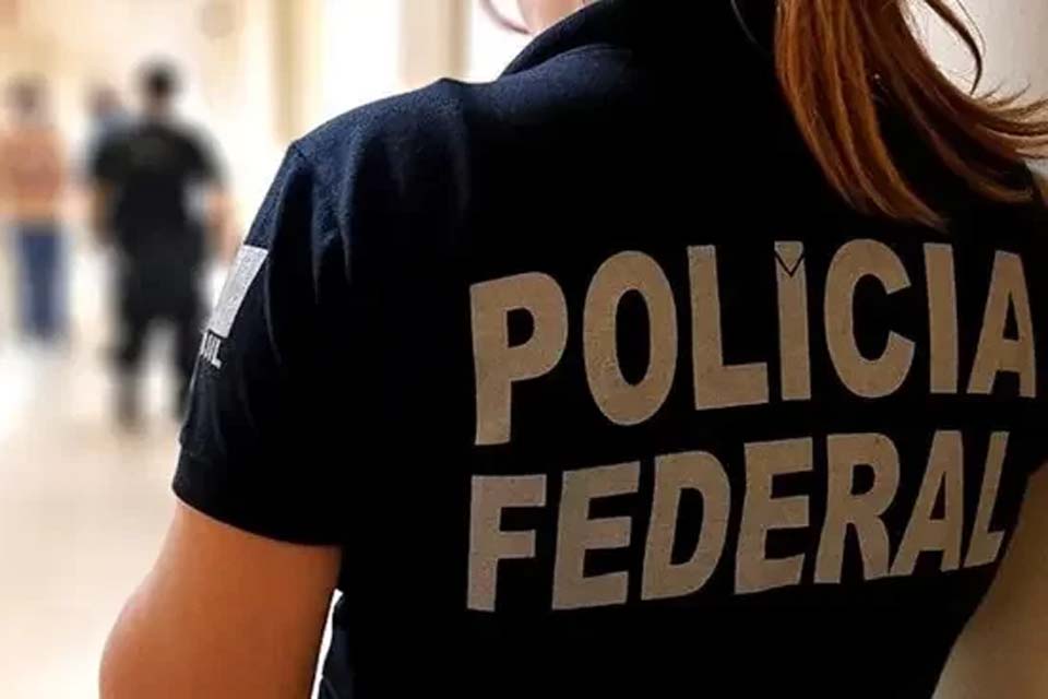 Ex-assessor de Lira investigado pela Polícia Federal trabalha no PP por R$ 14,7 mil