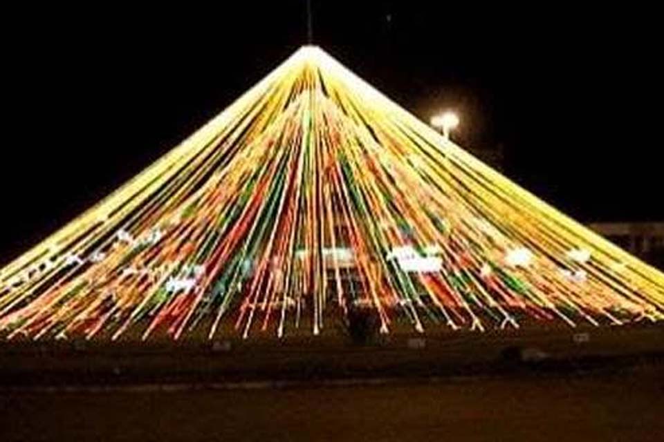 Prefeitura fará “Natal de Luz 2020” na Rotatória Central; Evento foi readaptado por causa da pandemia