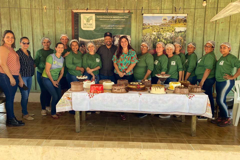 Semagri anuncia conclusão do curso de fabricação de bolos e confeitaria na linha 196 lado norte