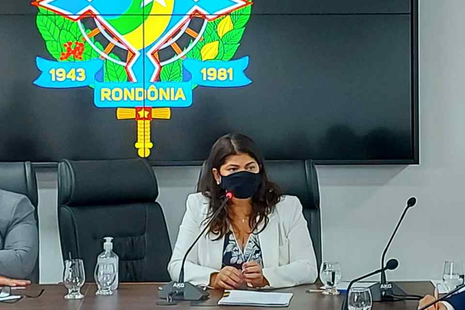  Deputada Cassia Muleta cobra providência do governo sobre situação da saúde em Rondônia