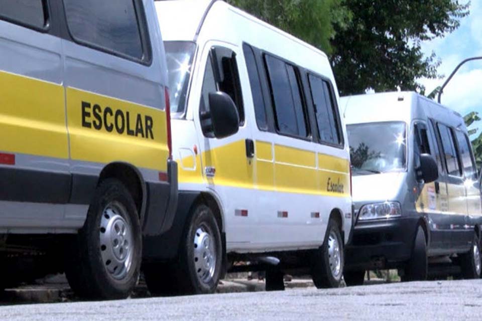 Pais e responsáveis devem ficar atentos para não contratar transporte escolar clandestino