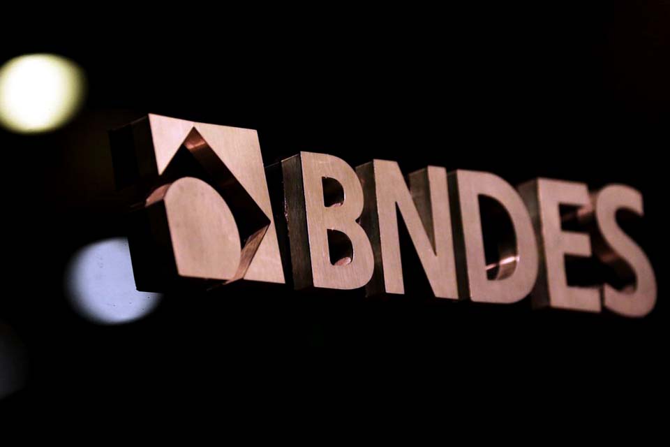 Covid-19: apoio do BNDES a empresas alcança R$ 154 bilhões em 2020