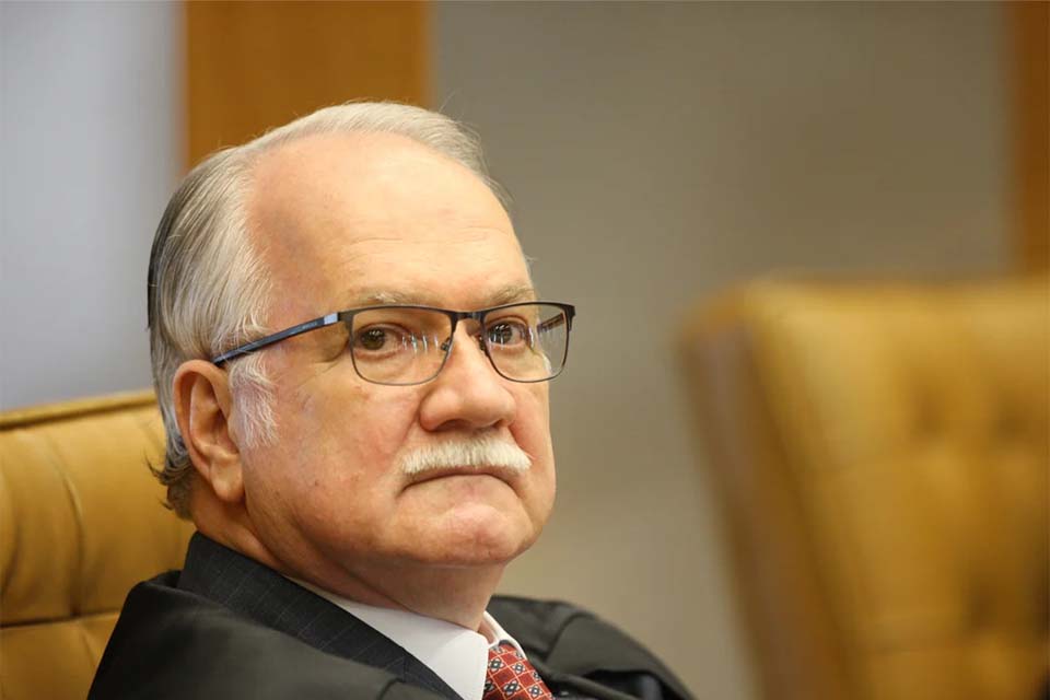 Oito anos de Fachin na Suprema Corte; STF exalta decisão do ministro quando suspendeu lei de Rondônia que proibia linguagem neutra