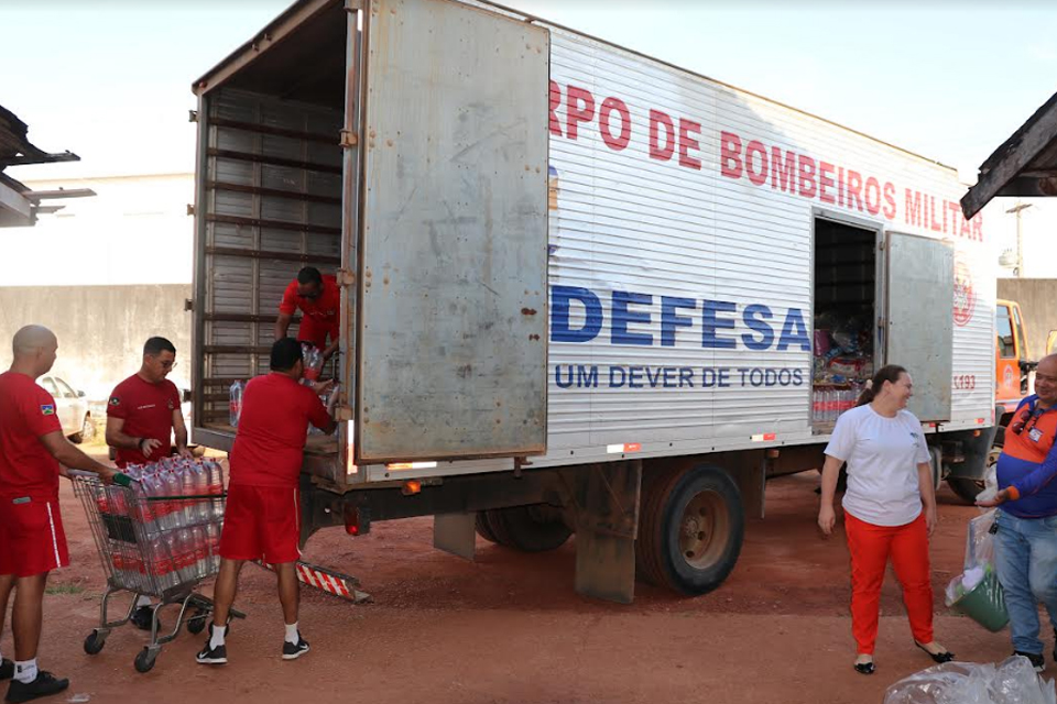 Defesa Civil recebe ajuda humanitária da Secretaria de Estado de Assistência Social