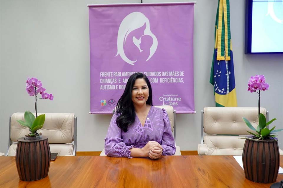 Deputada Federal Cristiane Lopes lança sua Frente Parlamentar de Apoio às Mães Atípicas em Brasília