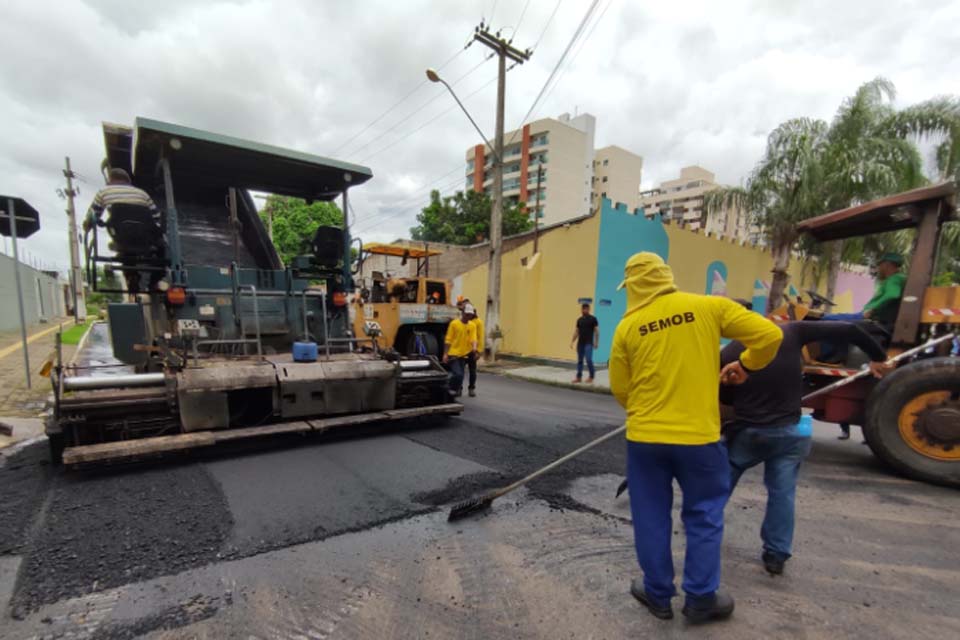 Obras de renovação asfáltica seguem em diferentes bairros de Porto Velho 