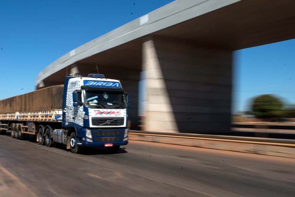 Termina amanhã (29) prazo de autodeclaração para auxílio caminhoneiro