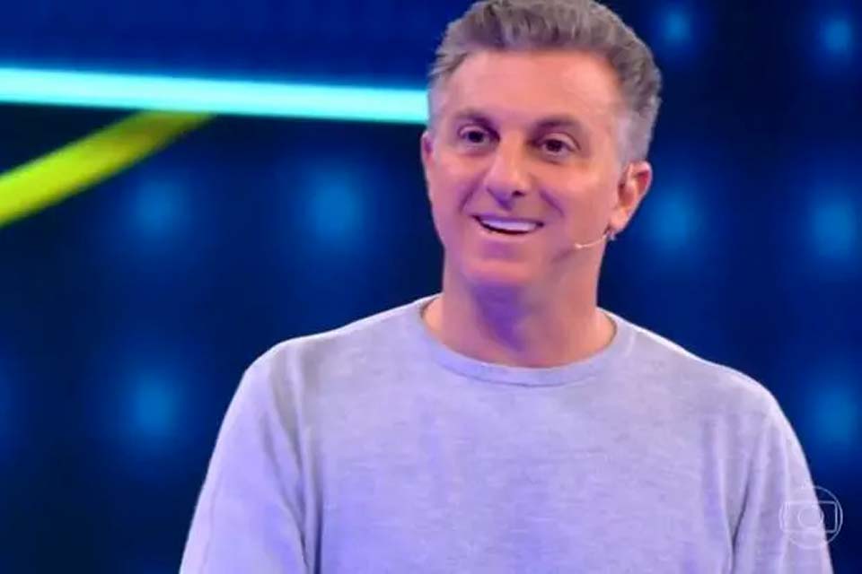 Após aceitar ficar na Globo, Luciano Huck fala sobre abrir mão da carreira política