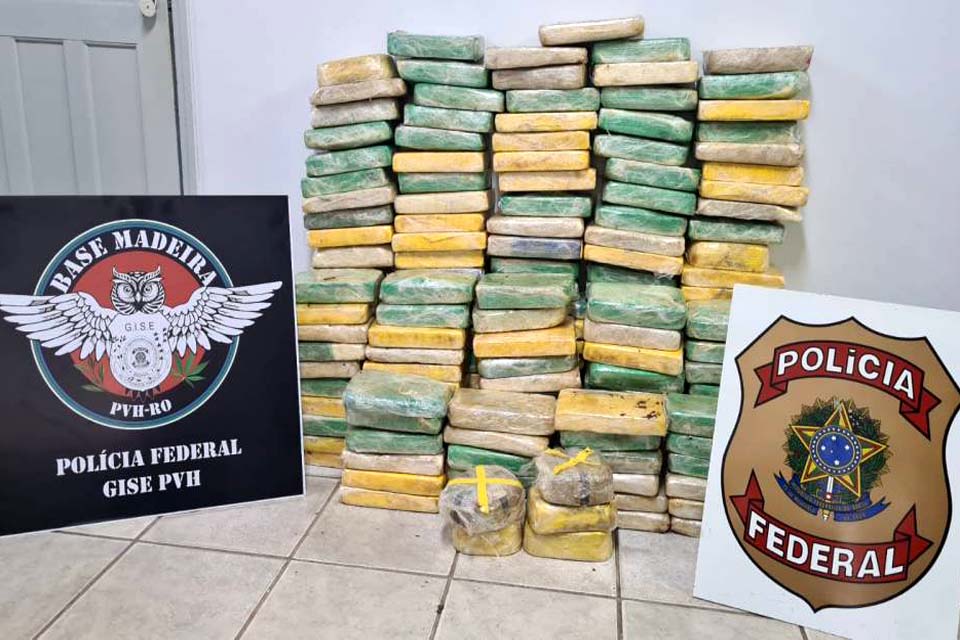 PF prende caminhoneiro transportando 200 kg de cocaína na BR-364