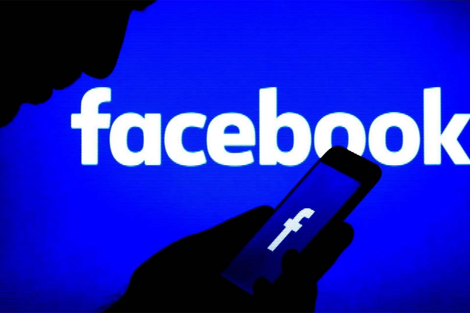 Facebook identifica mais de 400 aplicativos maliciosos no Android e iOS que roubam senhas de usuários