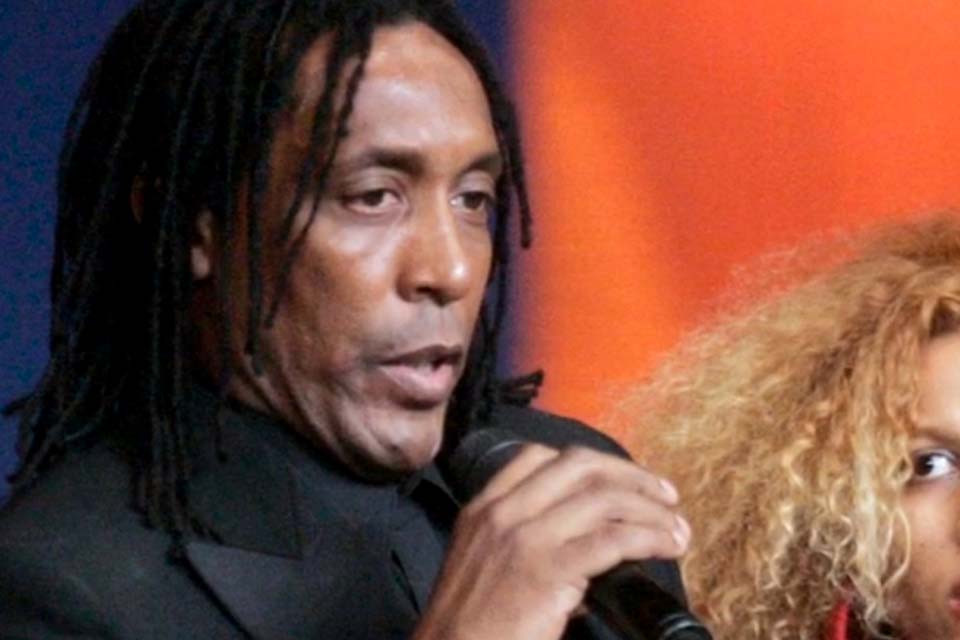 Morre Ronnie Turner, filho de Tina Turner, aos 62 anos