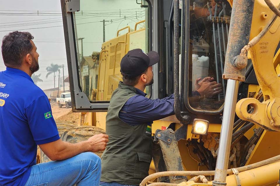 Delegado Camargo acompanha recuperação de rodovia entre Alto Paraíso e Triunfo e insiste na pavimentação asfáltica