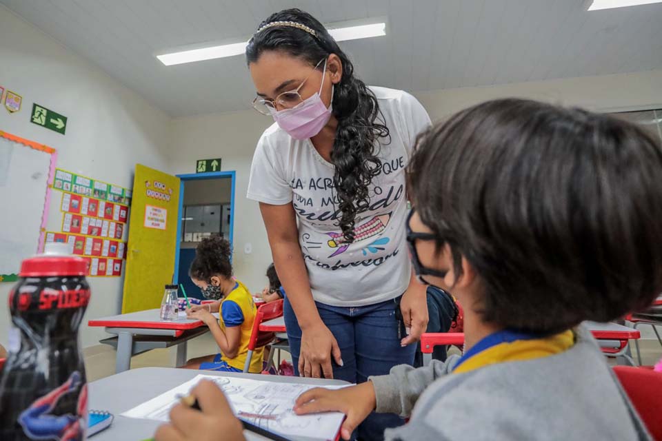 Prefeitura termina 2022 com 90% das crianças do 1º ao 3º ano alfabetizadas na idade certa; programa Alfabetiza Porto Velho tem a parceria do TCE-RO