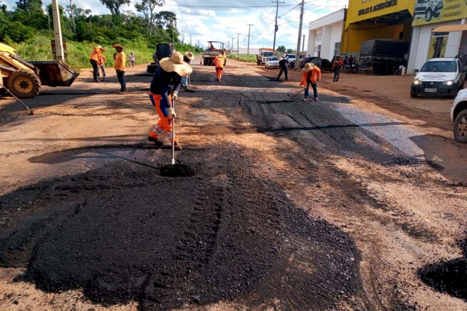 DER conclui manutenção na RO-481, que interliga São Miguel do Guaporé a Nova Brasilândia d'Oeste