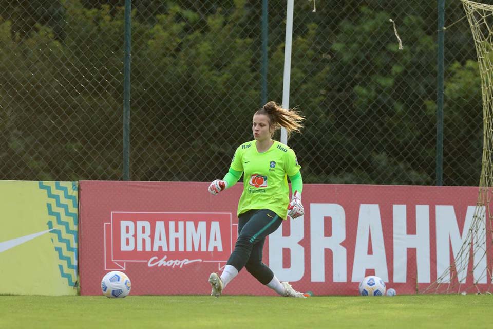 Gabi Barbieri e Thais são convocadas para a seleção feminina