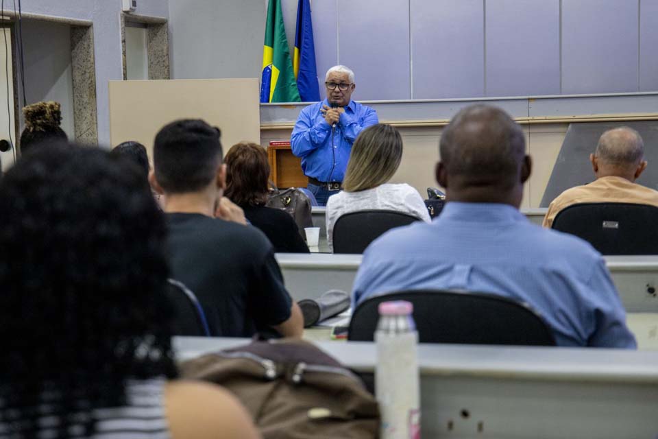 Prefeitura de Porto Velho oferece curso avançado de Libras aos servidores