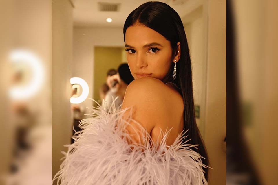 Bruna Marquezine rebate status de rica: “Glamourizam muito”