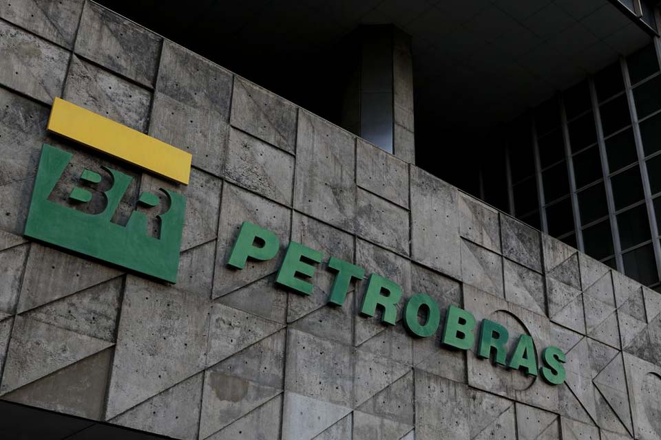 Acionistas da Petrobras elegem novos conselheiros de Administração