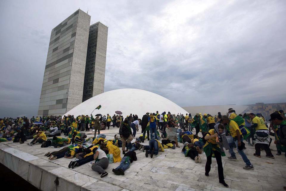 Restauração de bens danificados em janeiro deve ser aberta ao público