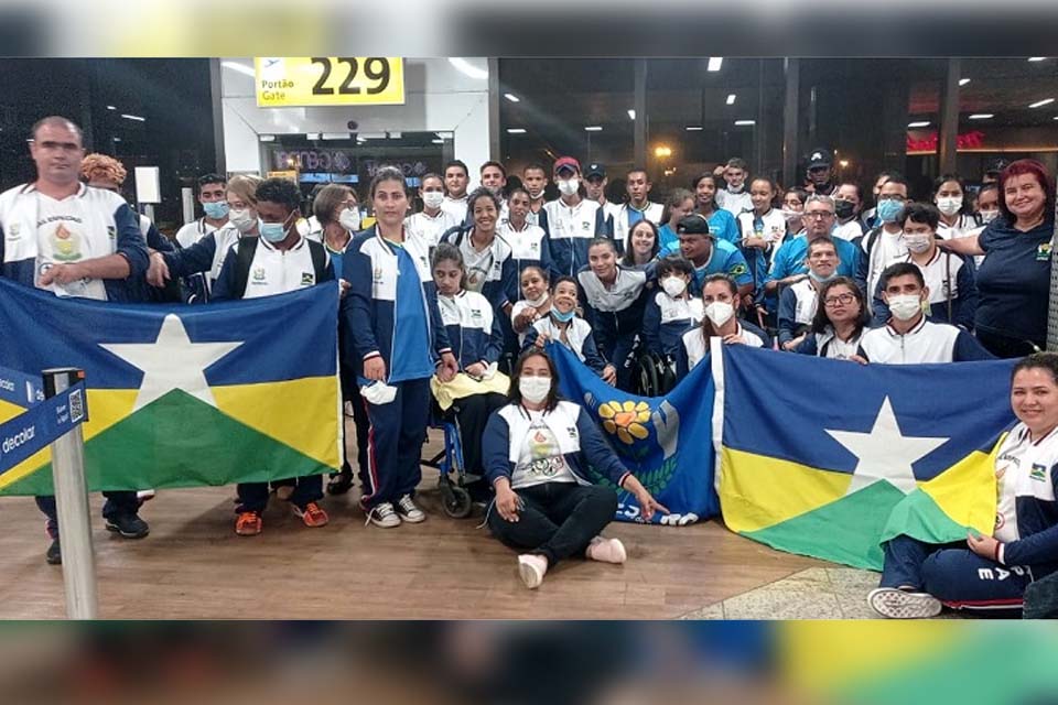 Alunos da APAE de Jaru participam das Olimpíadas Especiais das APAEs em Aracaju 