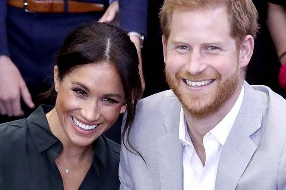 Especialista na família real britânica diz que o casamento de Harry e Meghan está perto do fim